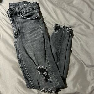 AE destroyed skinny jeans Size 4